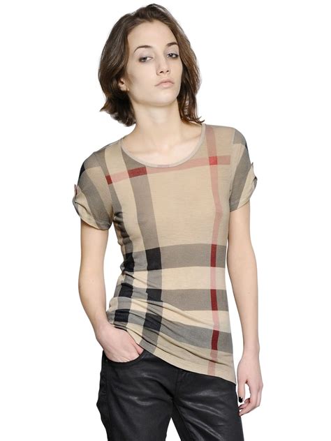 women's Burberry tshirt